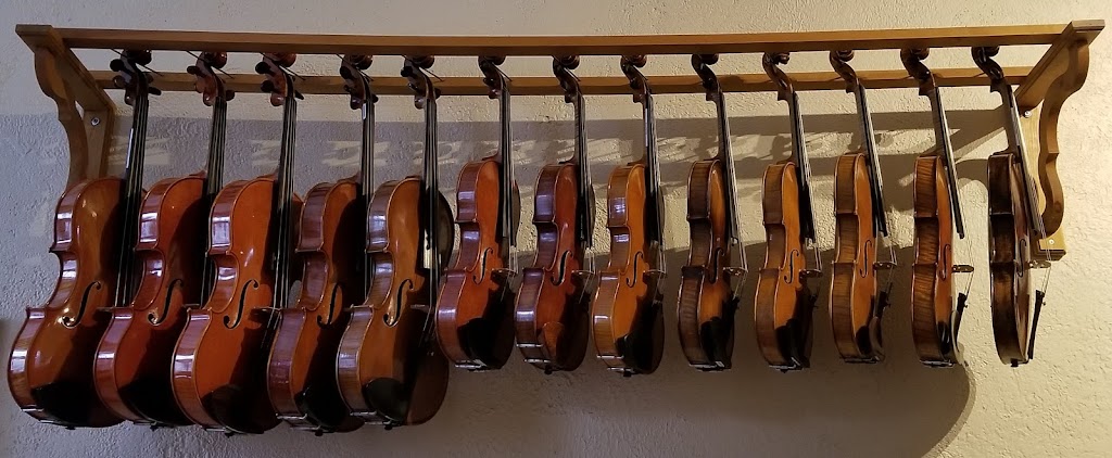 Olivier Pérot Luthier / La Maison du Violon | 3928 Rue St-Hubert, Montréal, QC H2L 4A5, Canada | Phone: (514) 845-2374