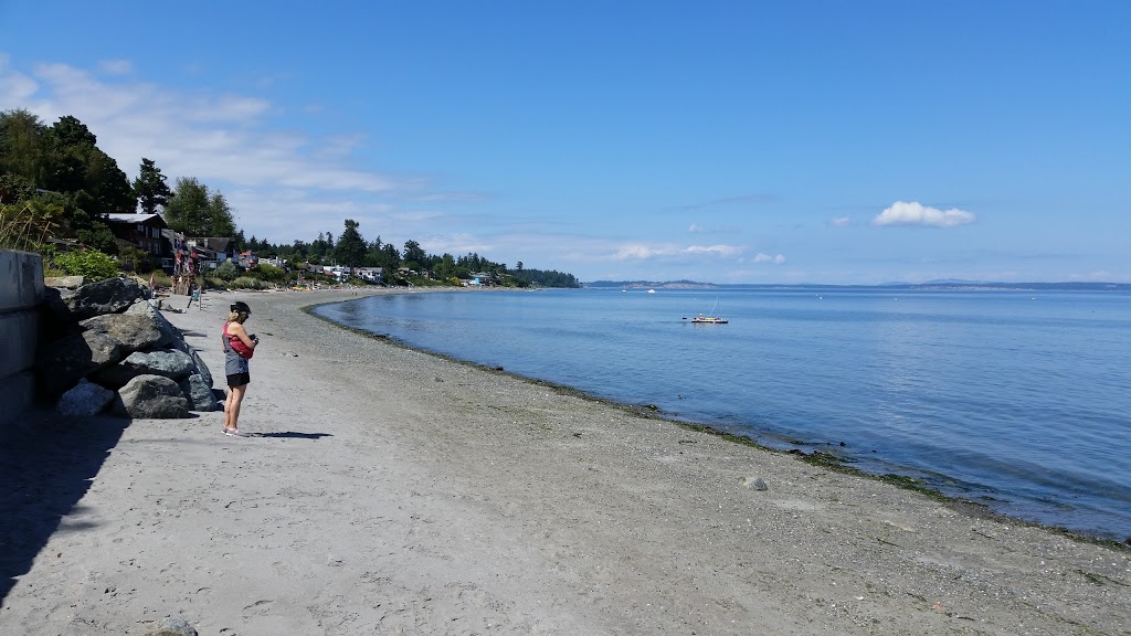 McMorran Park and Beach Access | 5115 Cordova Bay Rd, Victoria, BC V8Y 2K1, Canada