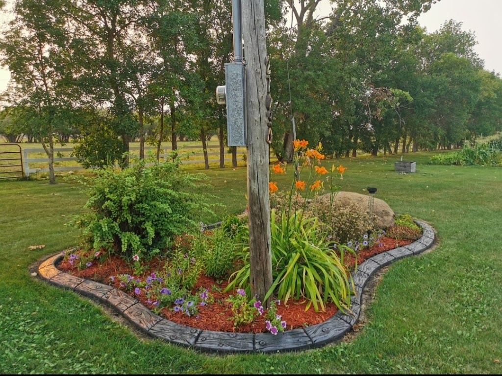 Curb Design | 9 Bramblewood St., Kleefeld, MB R0A 0V0, Canada | Phone: (204) 392-2720