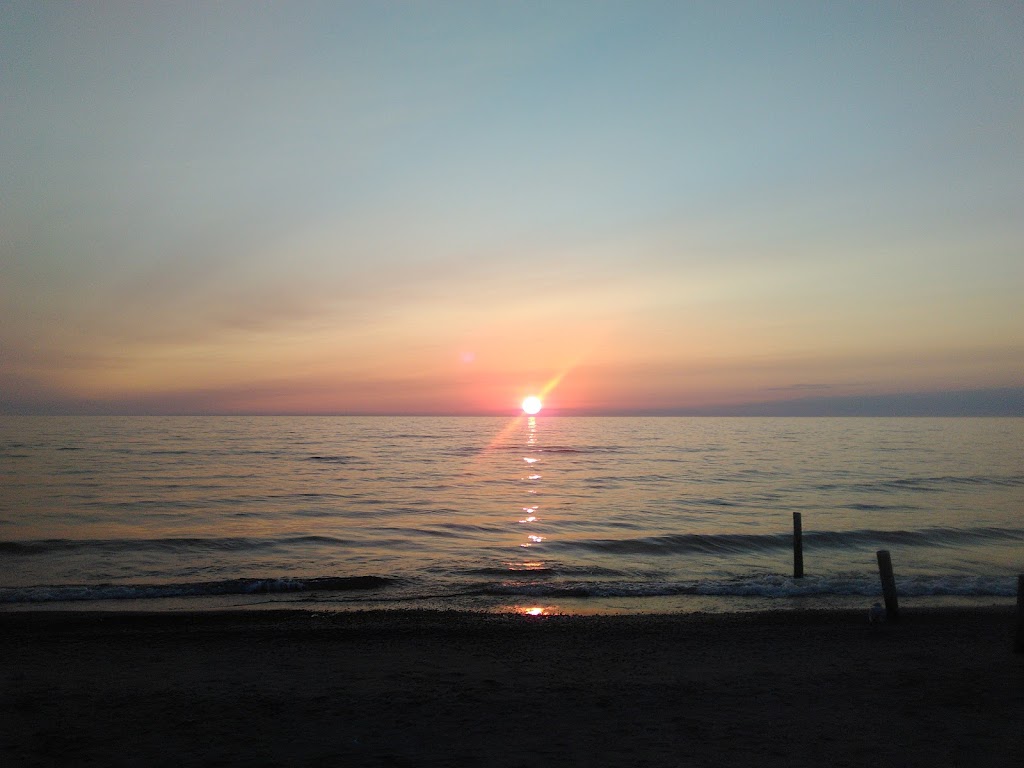 Channing Restaurant | 111 Lakeshore Blvd N, Sauble Beach, ON N0H 2G0, Canada | Phone: (519) 422-0787