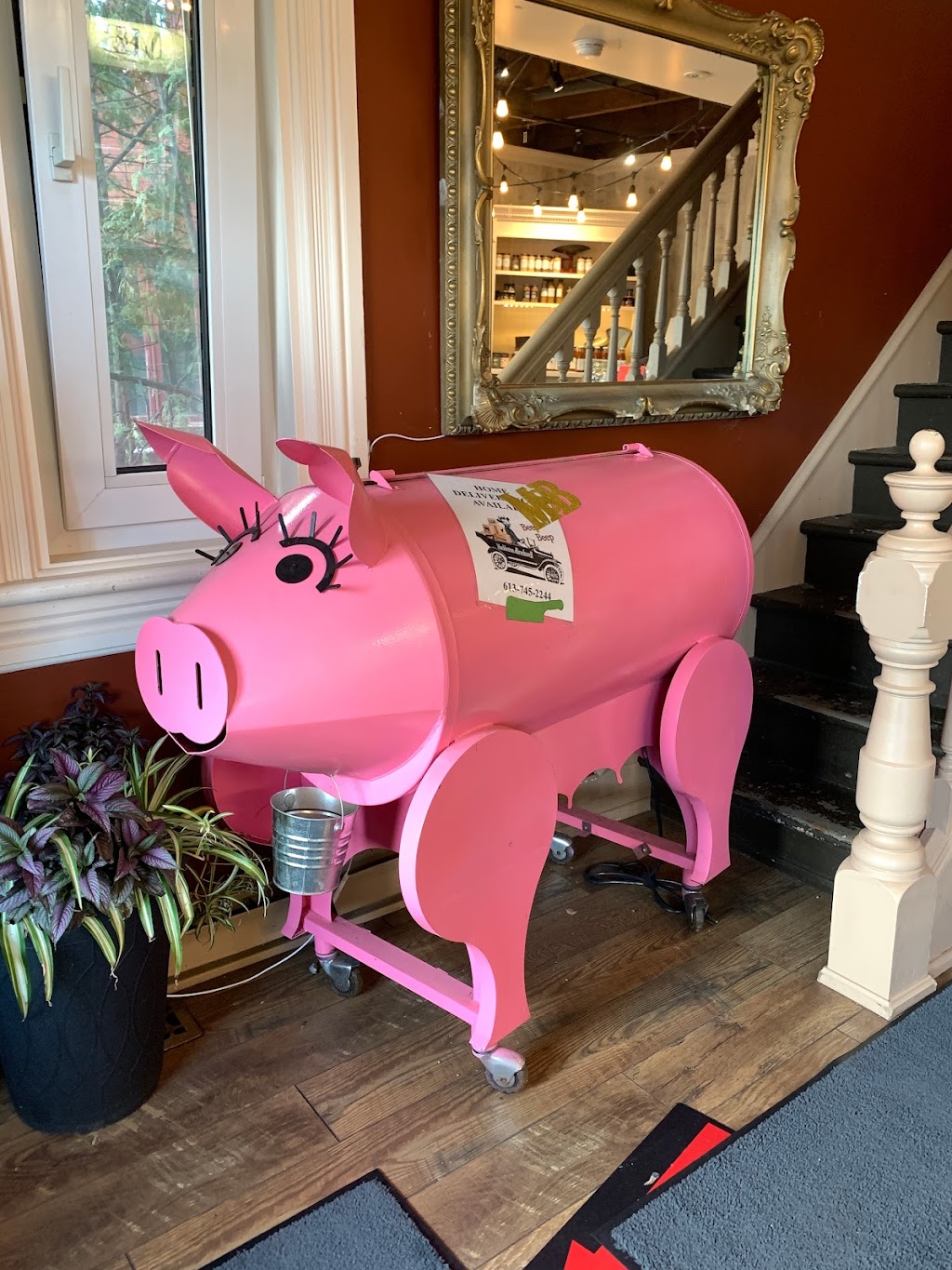 Muckleston & Brockwell - A Fine Butchery | 127 Beechwood Ave., Ottawa, ON K1M 1L5, Canada | Phone: (613) 745-2244