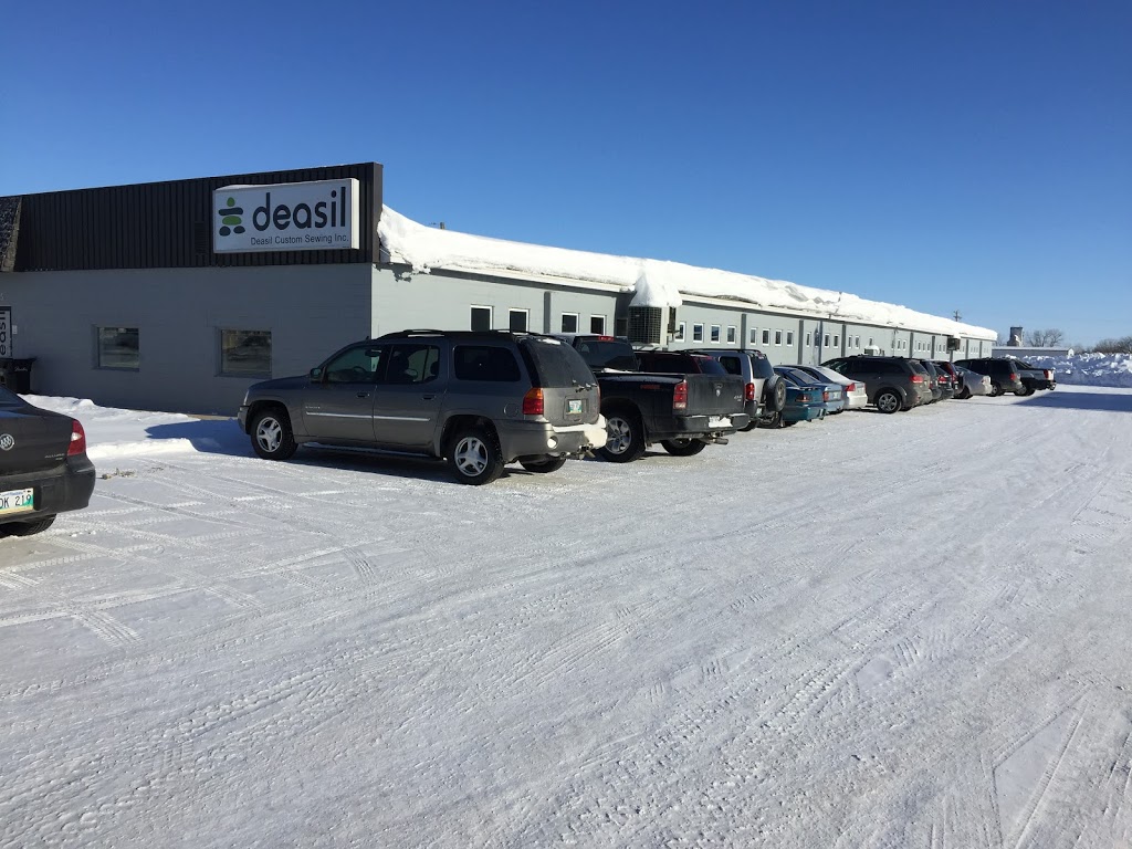 Deasil Custom Sewing Inc | 195 Mountain St S, Morden, MB R6M 1R8, Canada | Phone: (204) 822-6139