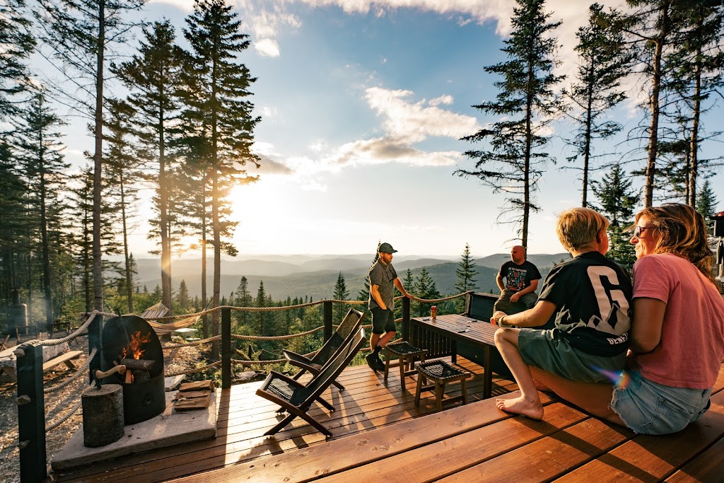 La cAbin ride&sleep | 145 Chem. du Moulin, La Jacques-Cartier, QC G3B, Canada | Phone: (418) 952-6425