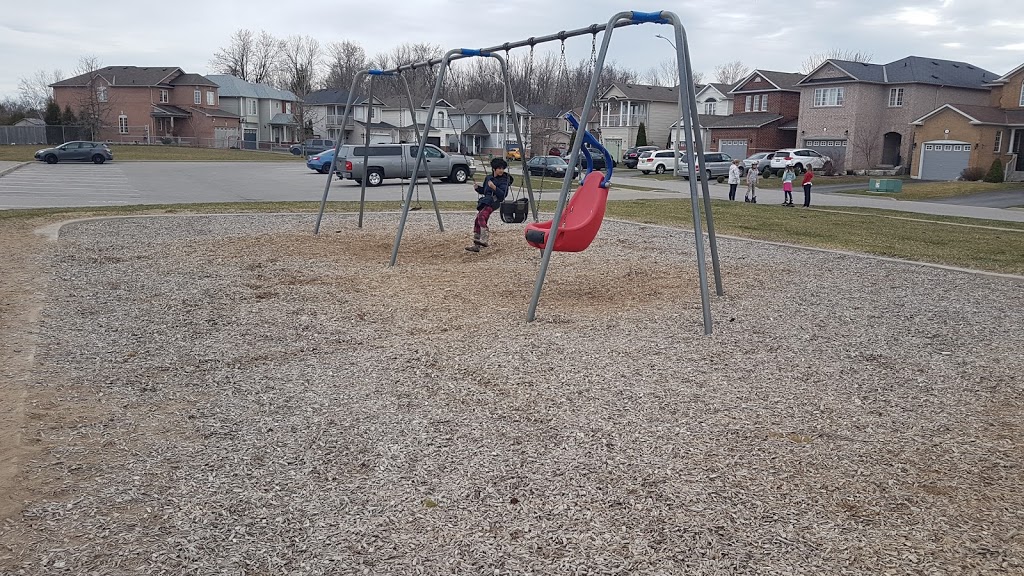 Margate Park | 535 Nottingham Crescent, Oshawa, ON L1K 2V6, Canada | Phone: (905) 436-3311