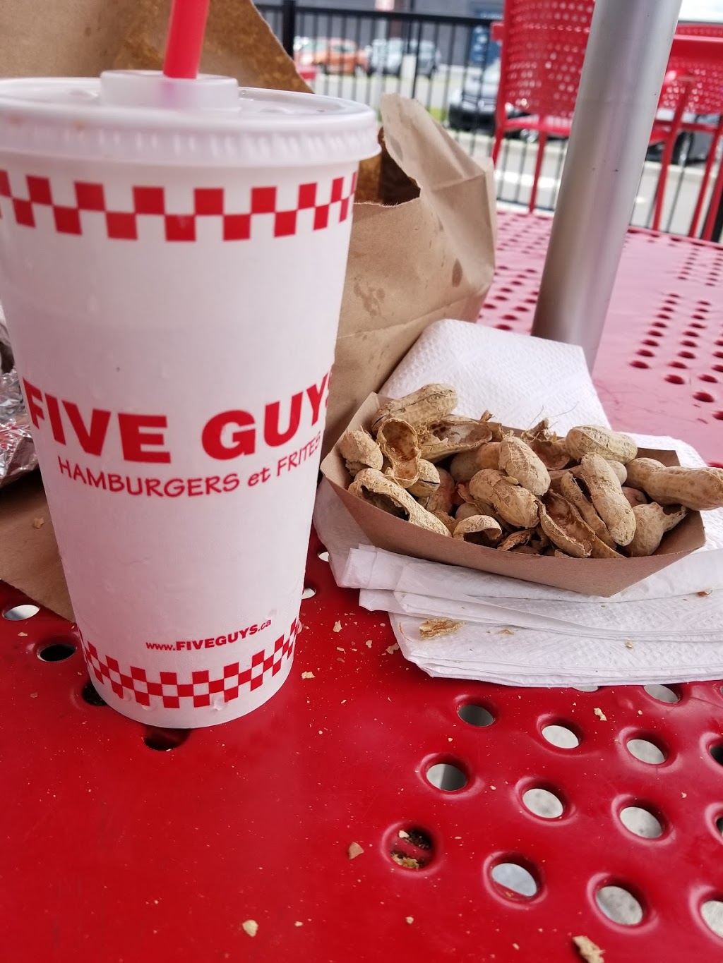 Five Guys | 44 Rue Valmont, Saint-Jérôme, QC J7Y 4Y2, Canada | Phone: (450) 990-2233