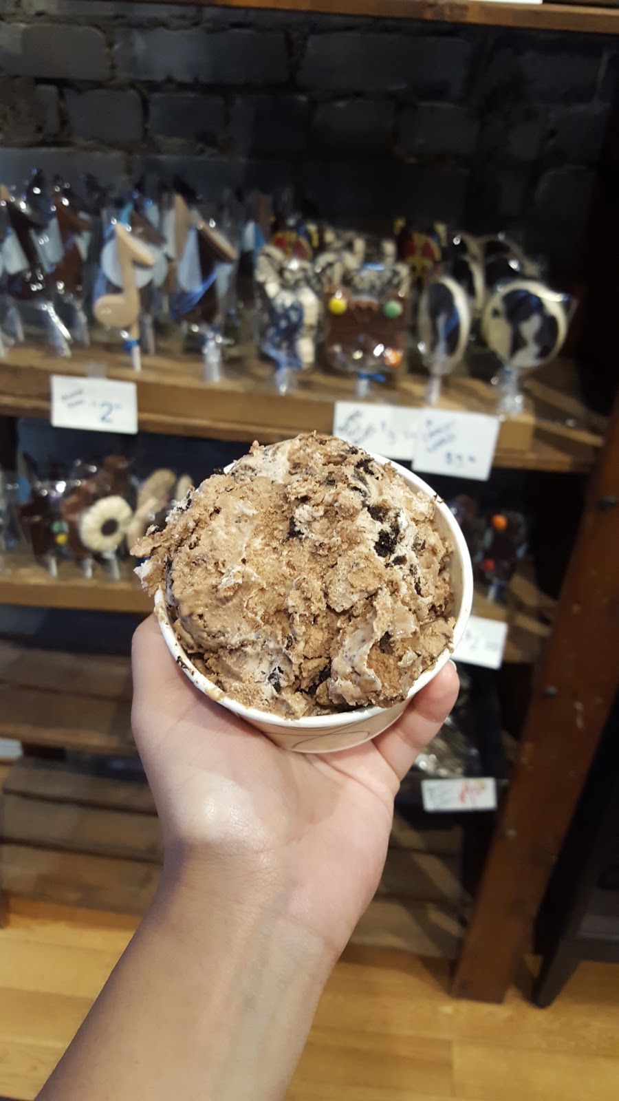 The Chocolateria | 361 Roncesvalles Ave, Toronto, ON M6R 2M8, Canada | Phone: (416) 588-0567