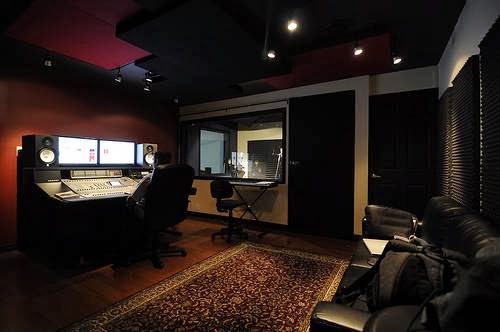 Encounter Studios | 138 Sunrise Ave, North York, ON M4A 1B3, Canada | Phone: (647) 370-8686