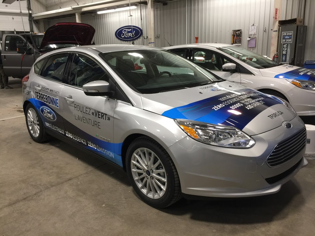 Lettrage INSIMA média - Mascouche | 1360 Avenue de la Gare, Mascouche, QC J7K 2Z2, Canada | Phone: (450) 962-3266