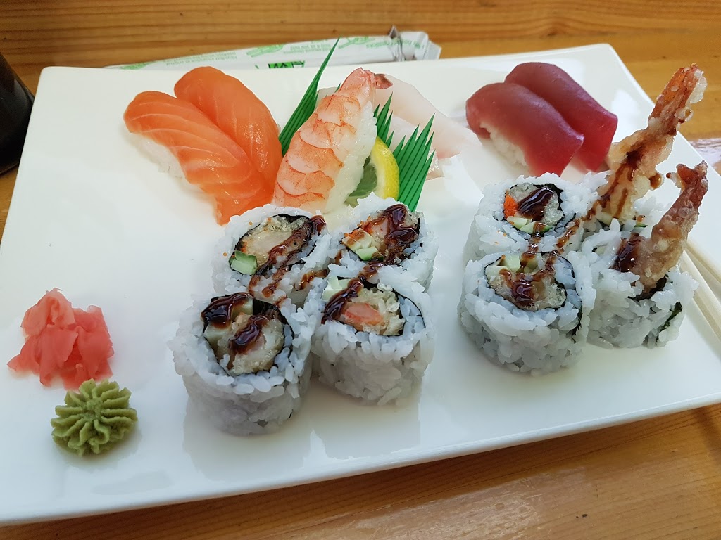 Sushi Park | 2458 Dundas St W unit #15, Mississauga, ON L5K 1R8, Canada | Phone: (905) 855-8842