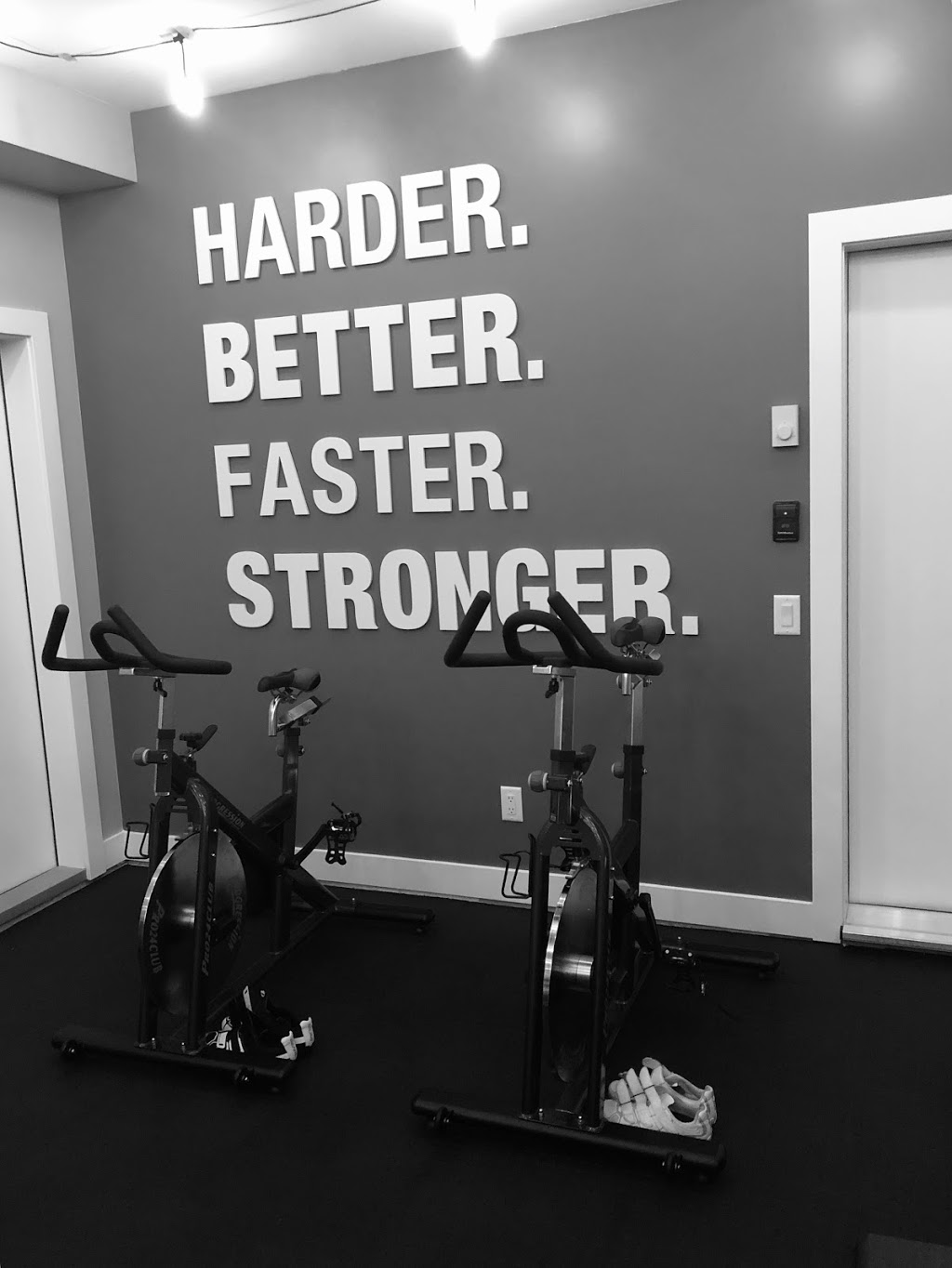 Garage Cycle | 2008 Deerbrush Cres, North Saanich, BC V8L 0C5, Canada | Phone: (778) 873-7881