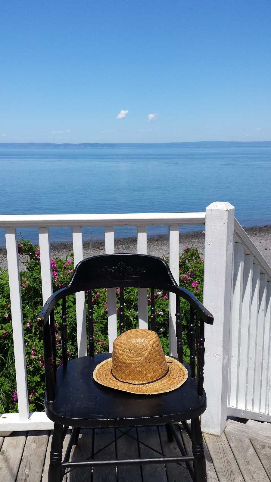 Harbour House | 1143 W Halls Harbour Rd, Centreville, NS B0P 1J0, Canada | Phone: (902) 670-9423