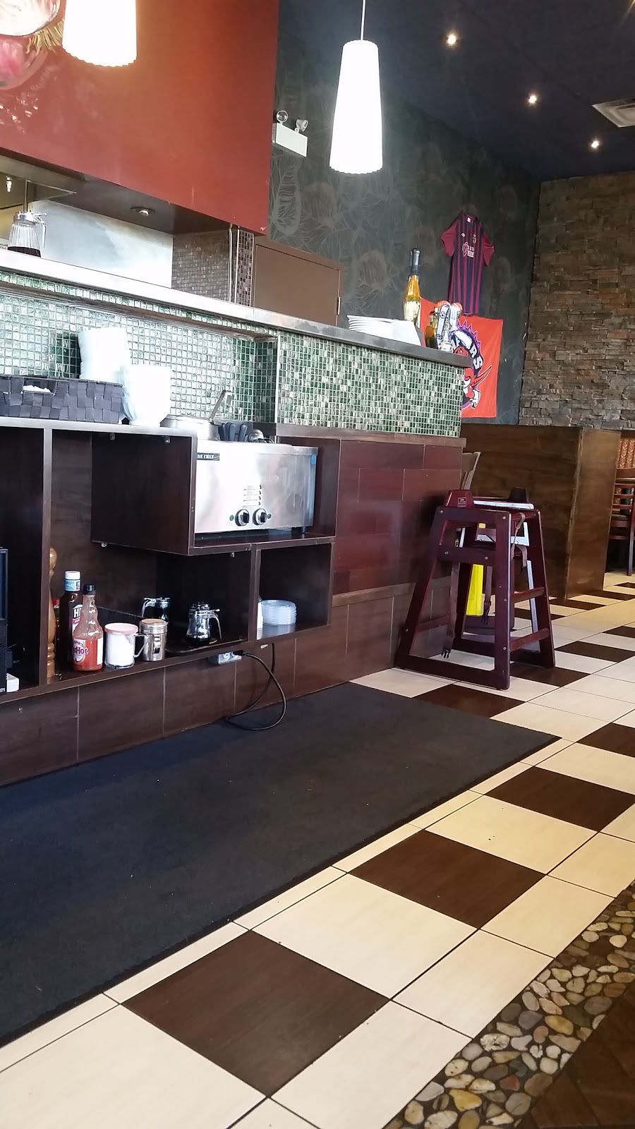 Esso | 14010 Hurontario St, Caledon, ON L0N 1K0, Canada | Phone: (905) 838-1898
