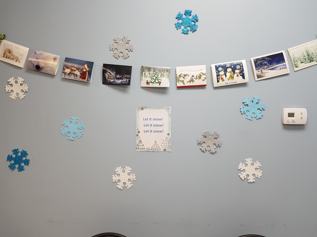 Revital Health Physiotherapy and Massage - Airdrie | 1301 8 St SW #37, Airdrie, AB T4B 3Y2, Canada | Phone: (403) 960-0349