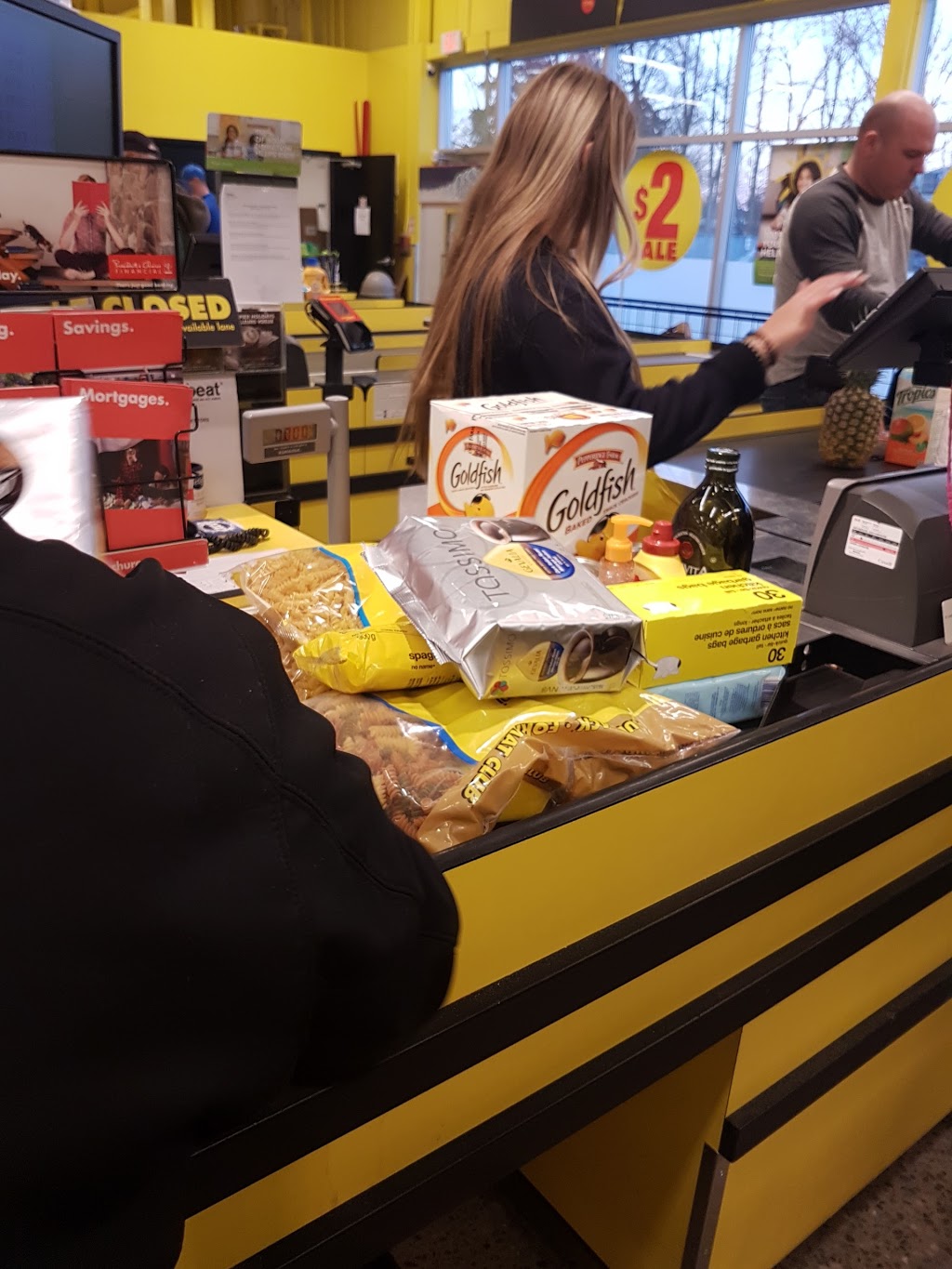 Craig & Jess No Frills | 618 Huron St, Stratford, ON N5A 6S6, Canada | Phone: (866) 987-6453