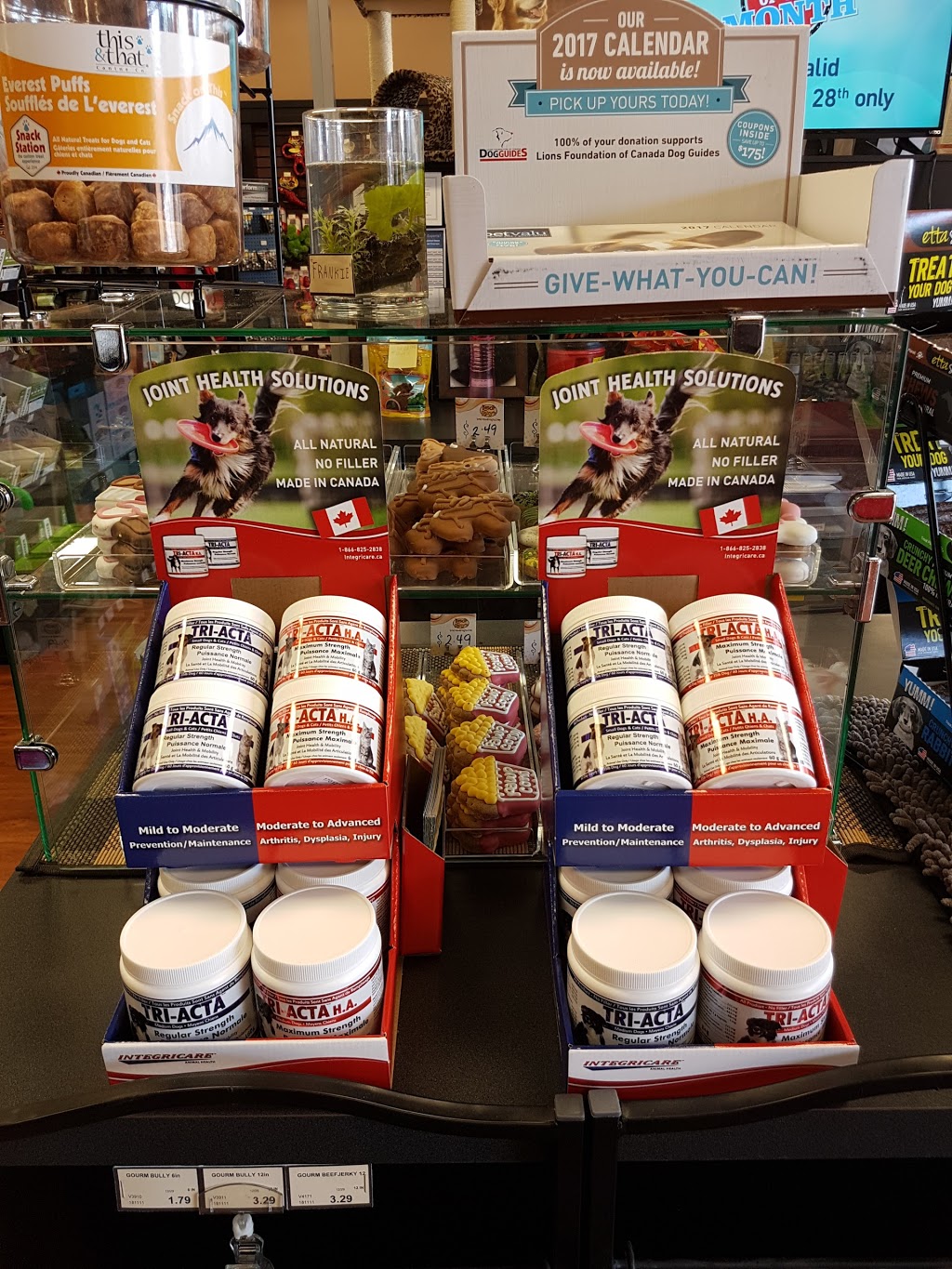 Pet Valu | 2201 Brant St, Burlington, ON L7P 3N8, Canada | Phone: (905) 335-8414