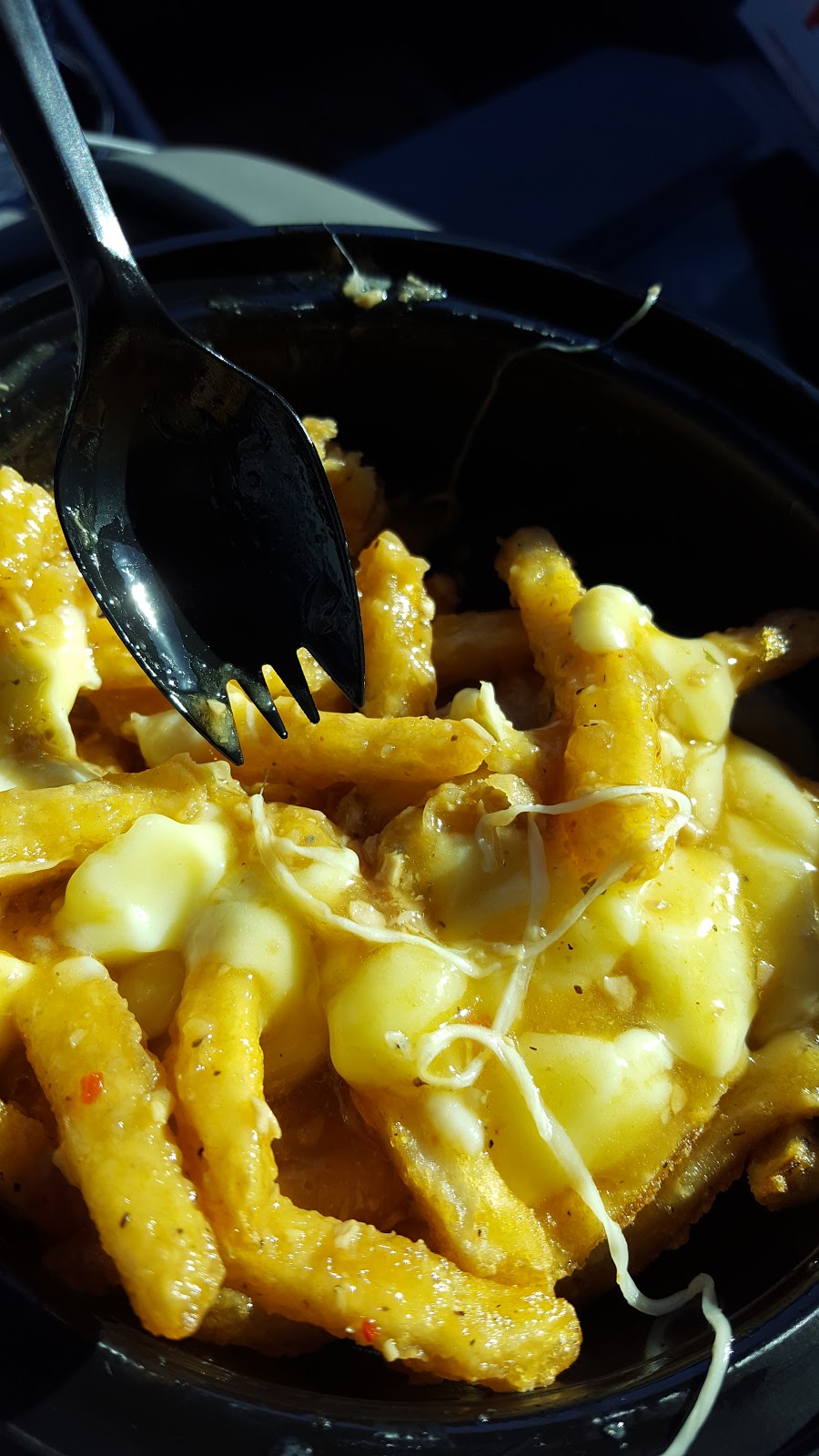Popeyes Louisiana Kitchen | 3220 Monarch Dr Unit 6, Orillia, ON L3V 8A2, Canada | Phone: (705) 327-0005