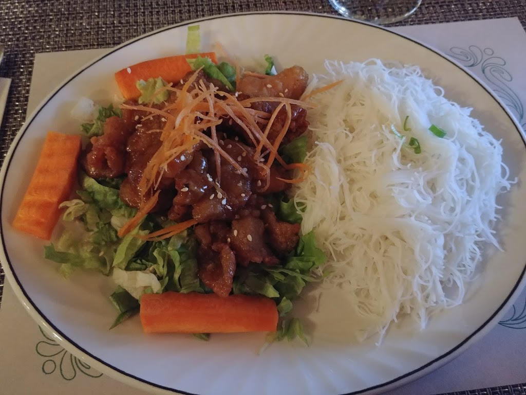 Restaurant Fleurs dAsie | 876 Boulevard Sir-Wilfrid-Laurier, Mont-Saint-Hilaire, QC J3H 6B7, Canada | Phone: (450) 467-8150