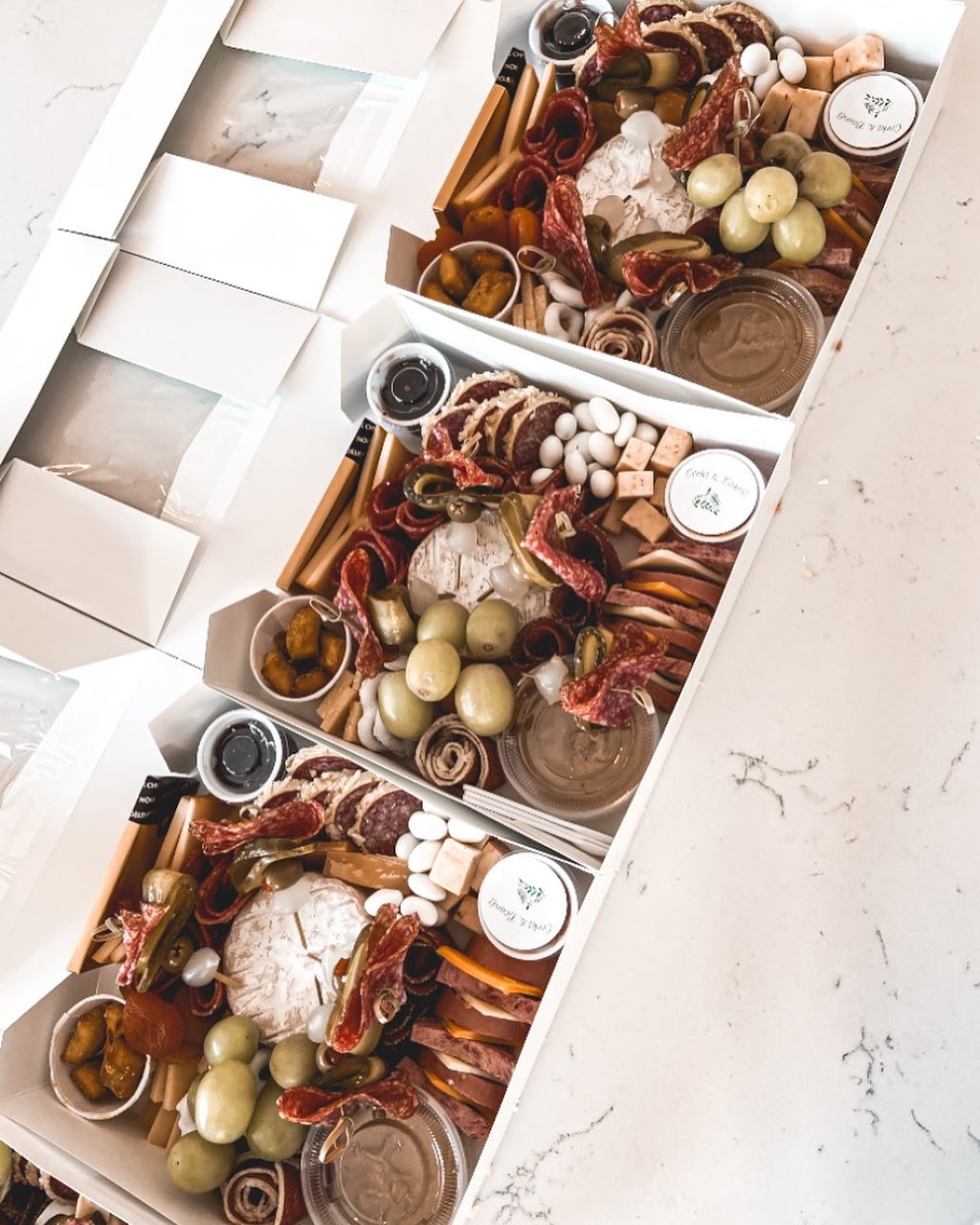Corks & Boards | 108 Highlands Blvd, Millbrook, ON L0A 1G0, Canada | Phone: (905) 404-5395