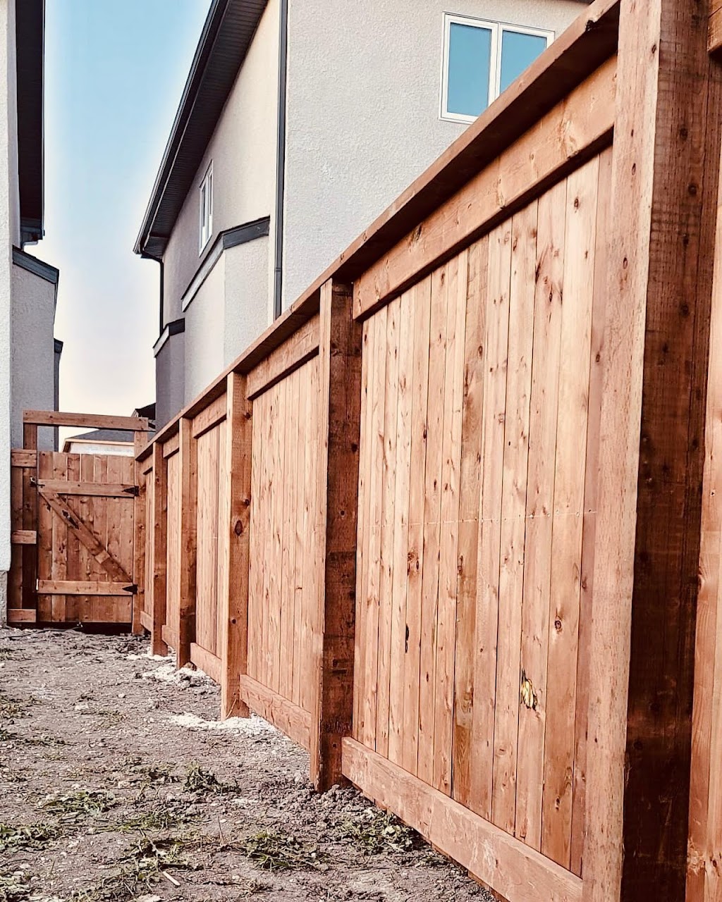 Excellence Fences & Decks | 63 Glen Ave, Winnipeg, MB R2M 1V4, Canada | Phone: (204) 296-7580