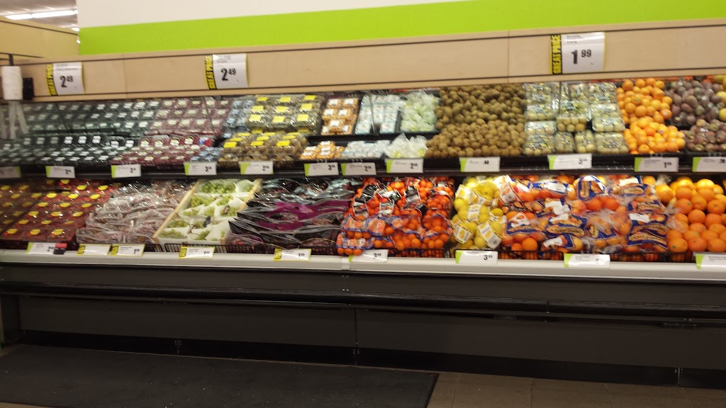 FreshCo King & Wilson | 564 King St E, Oshawa, ON L1H 1G5, Canada | Phone: (905) 571-4835