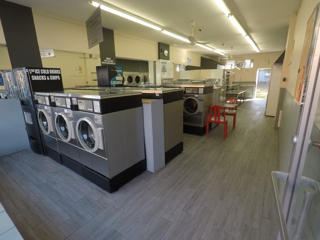 24 Hour Coin Laundromat | 2471 Lake Shore Blvd W, Etobicoke, ON M8V 1C5, Canada | Phone: (416) 255-5901