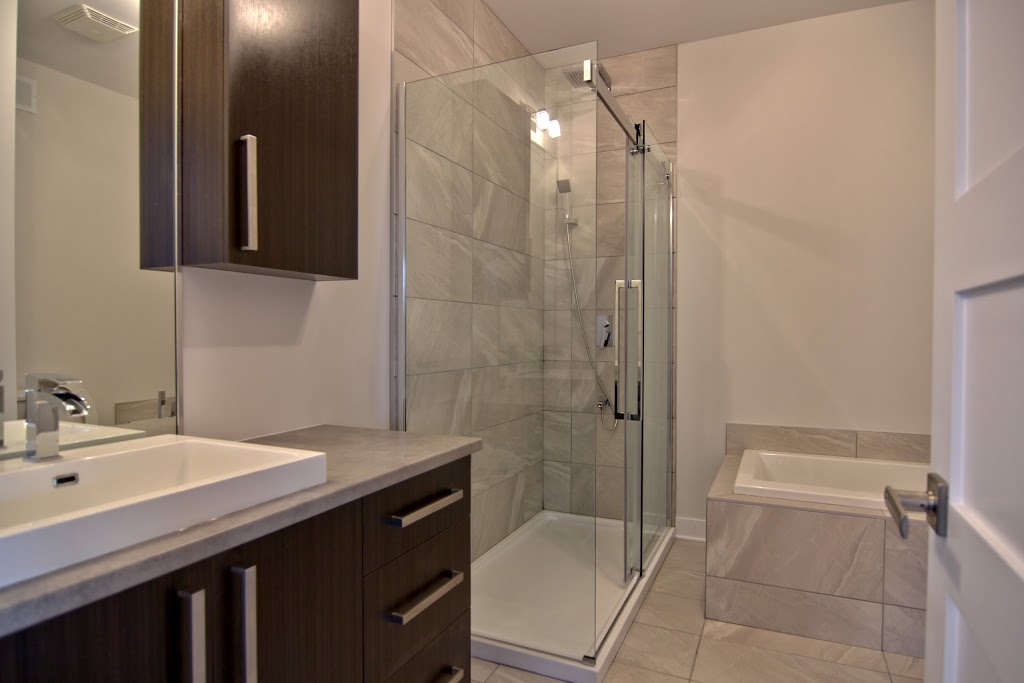 Domaine Ste-Rose | 1011 Rue des Patriotes, Laval, QC H7L 2N3, Canada | Phone: (450) 686-8111