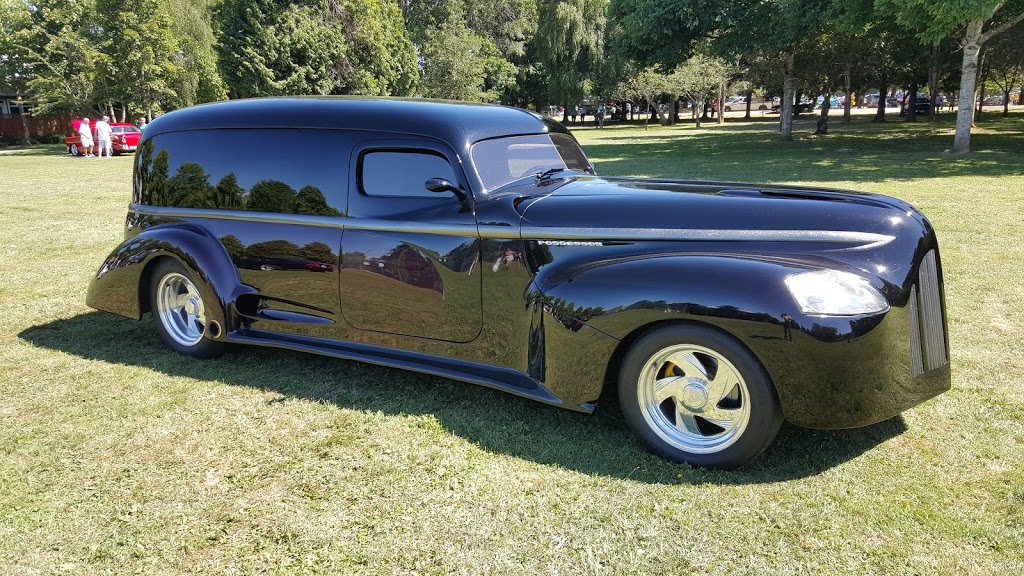 Eriks Restorations /Eriks Collision & Restoration | 11932 95a Ave, Delta, BC V4C 3W1, Canada | Phone: (604) 583-5100