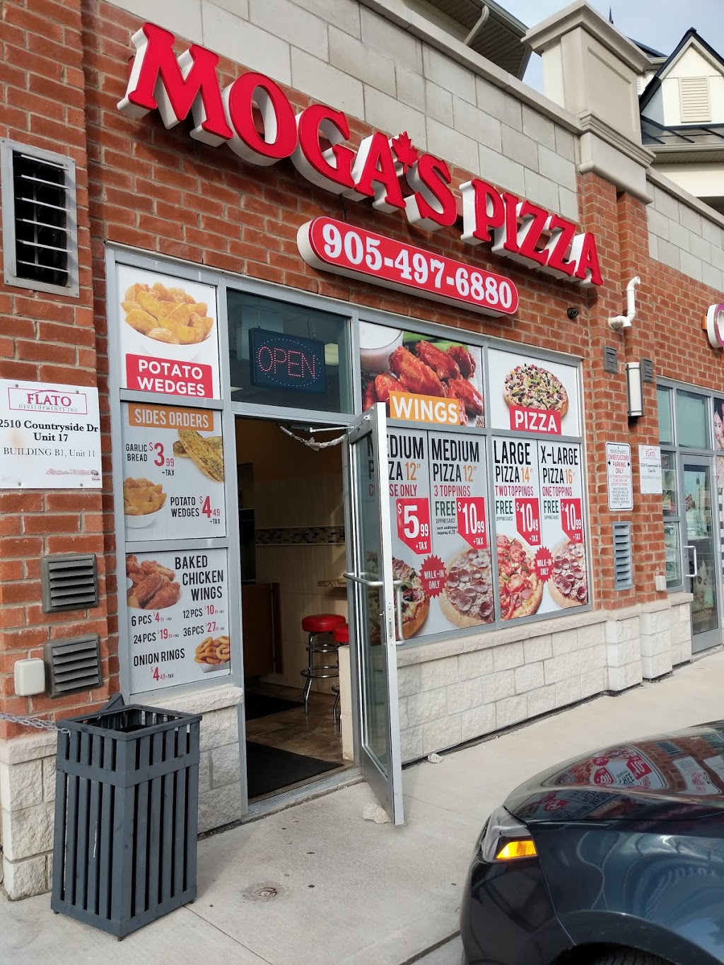 Mogas Pizza | 2544-, 2584 Countryside Dr, Brampton, ON L6R 0A4, Canada | Phone: (905) 497-6880