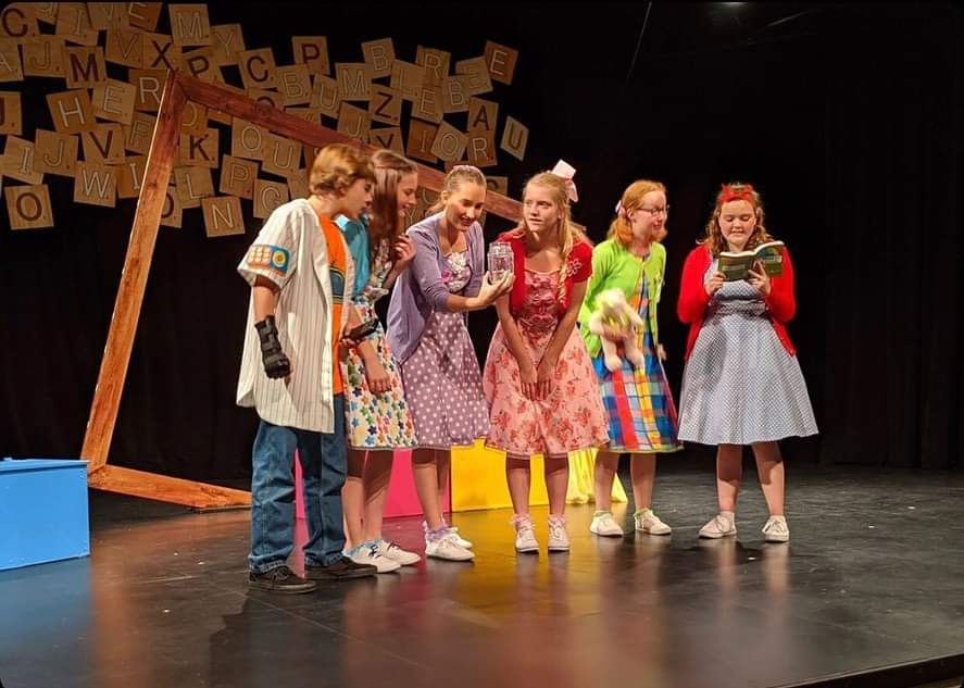 Growing In The Arts | 32 Weber St W, Kitchener, ON N2H 3Z2, Canada | Phone: (226) 747-0288
