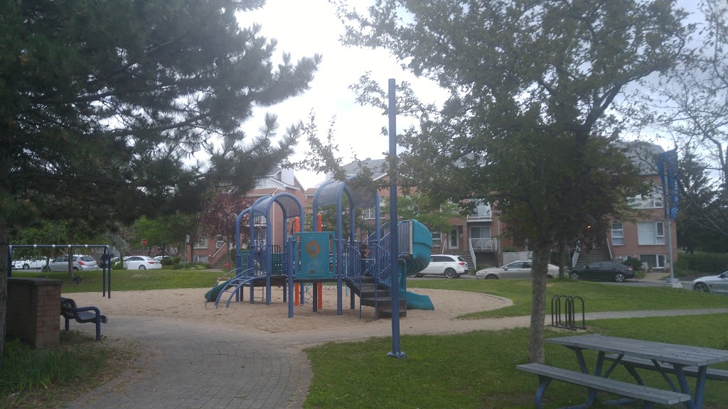 Parc G.-Melatti | Rue Melatti, Montréal, QC H8N, Canada