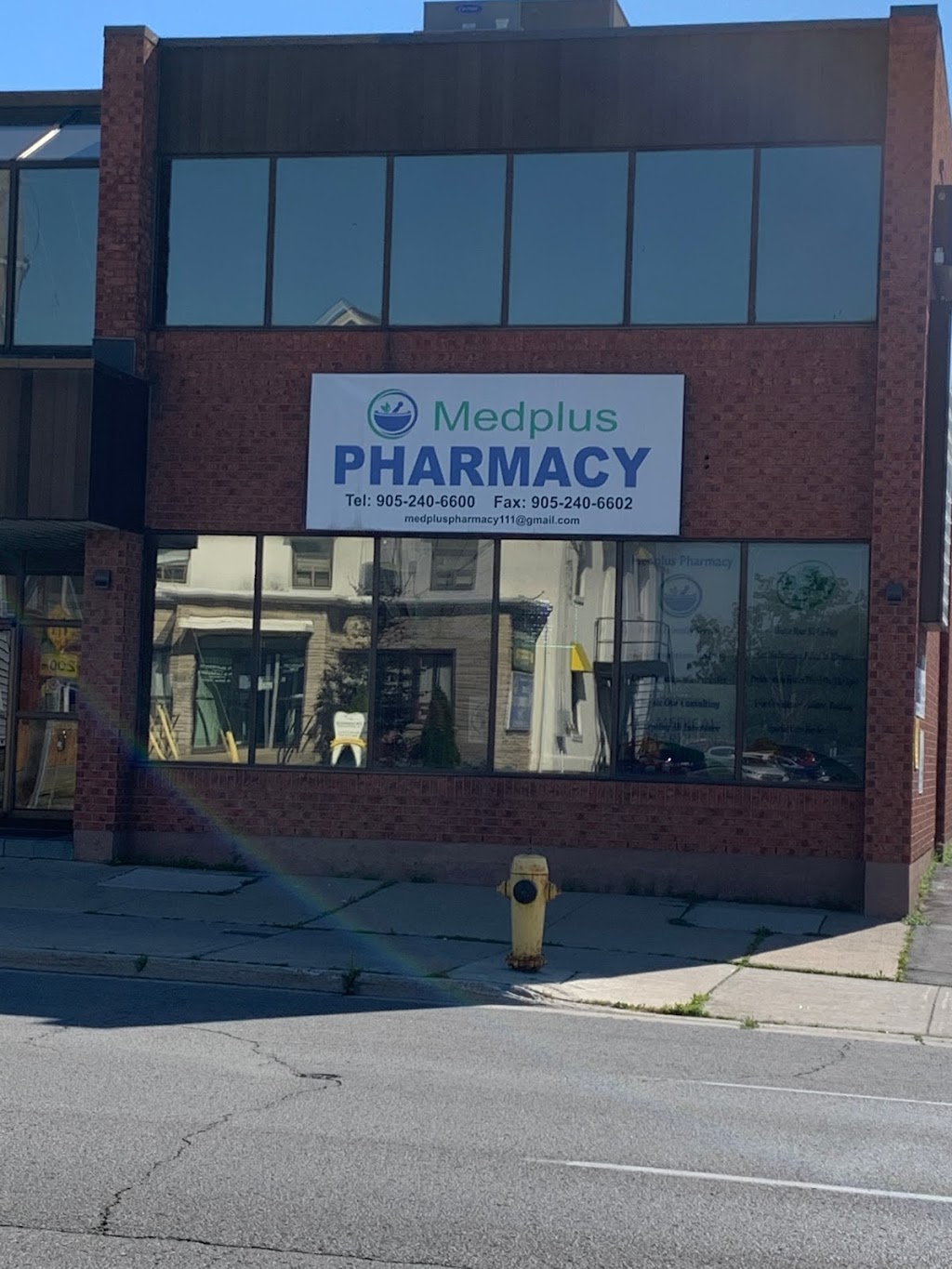Medplus Pharmacy | 111 Simcoe St N, Oshawa, ON L1G 4S4, Canada | Phone: (905) 240-6600