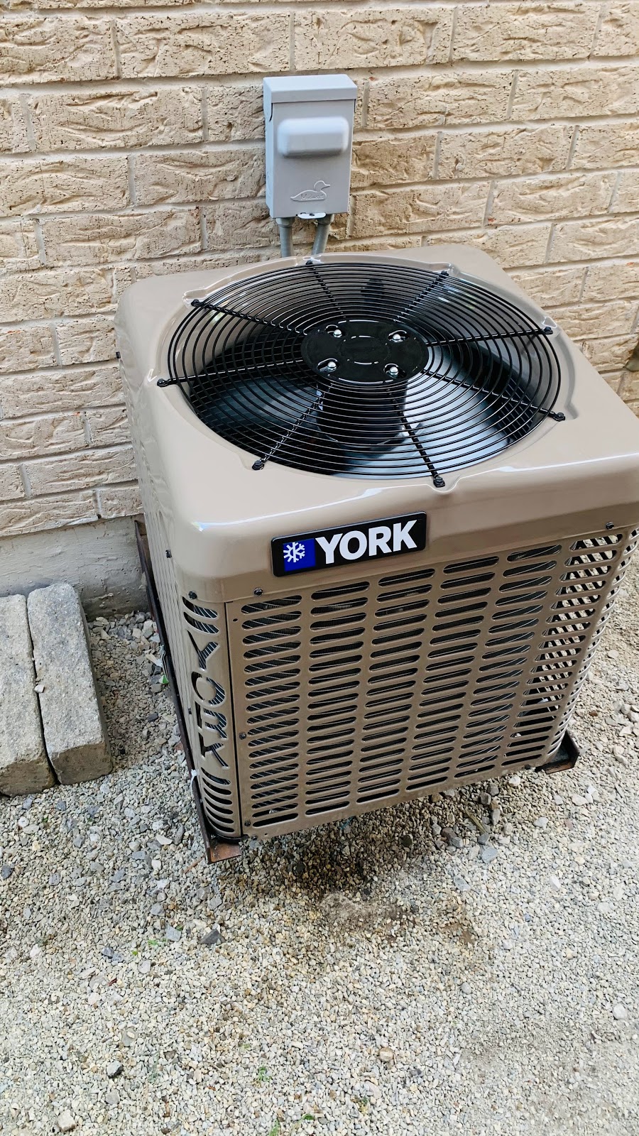 HatchSpark Furance AC and water heater | 307 James St E, Orillia, ON L3V 1M4, Canada | Phone: (647) 297-7712
