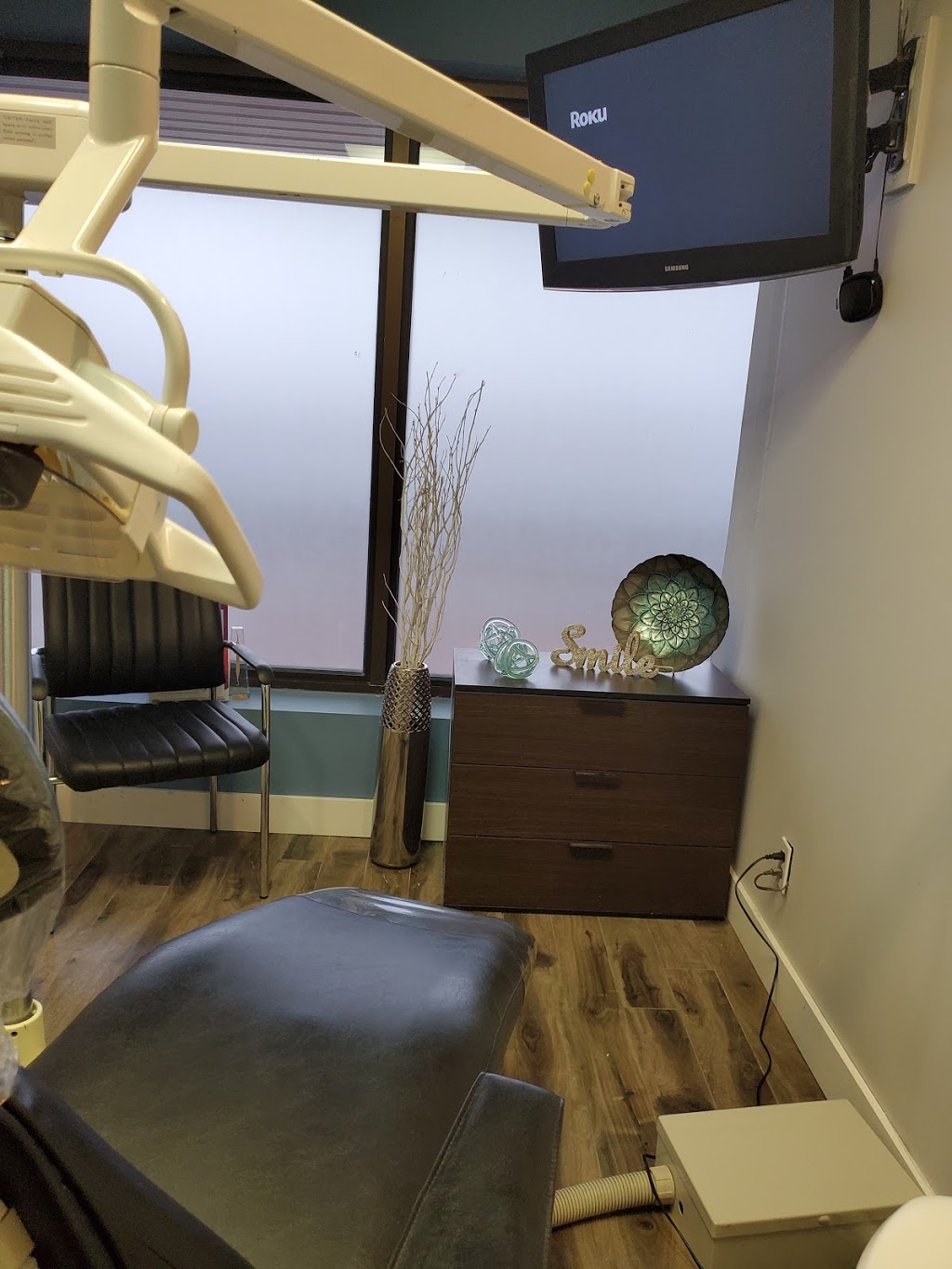 University Dental & Hygiene Clinic | 258 King St N Unit #10, Waterloo, ON N2J 2Y9, Canada | Phone: (226) 338-4016