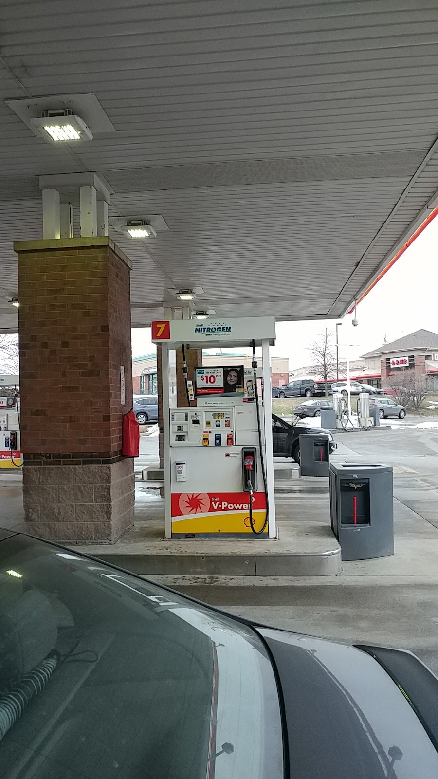 Shell | 1260 Eglinton Ave W, Mississauga, ON L5V 1H8, Canada | Phone: (905) 542-7768