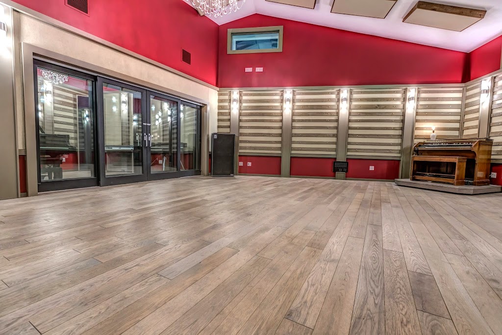 OCL Studios | 273152 TWP 240, Chestermere, AB T0J 1X0, Canada | Phone: (403) 921-0429