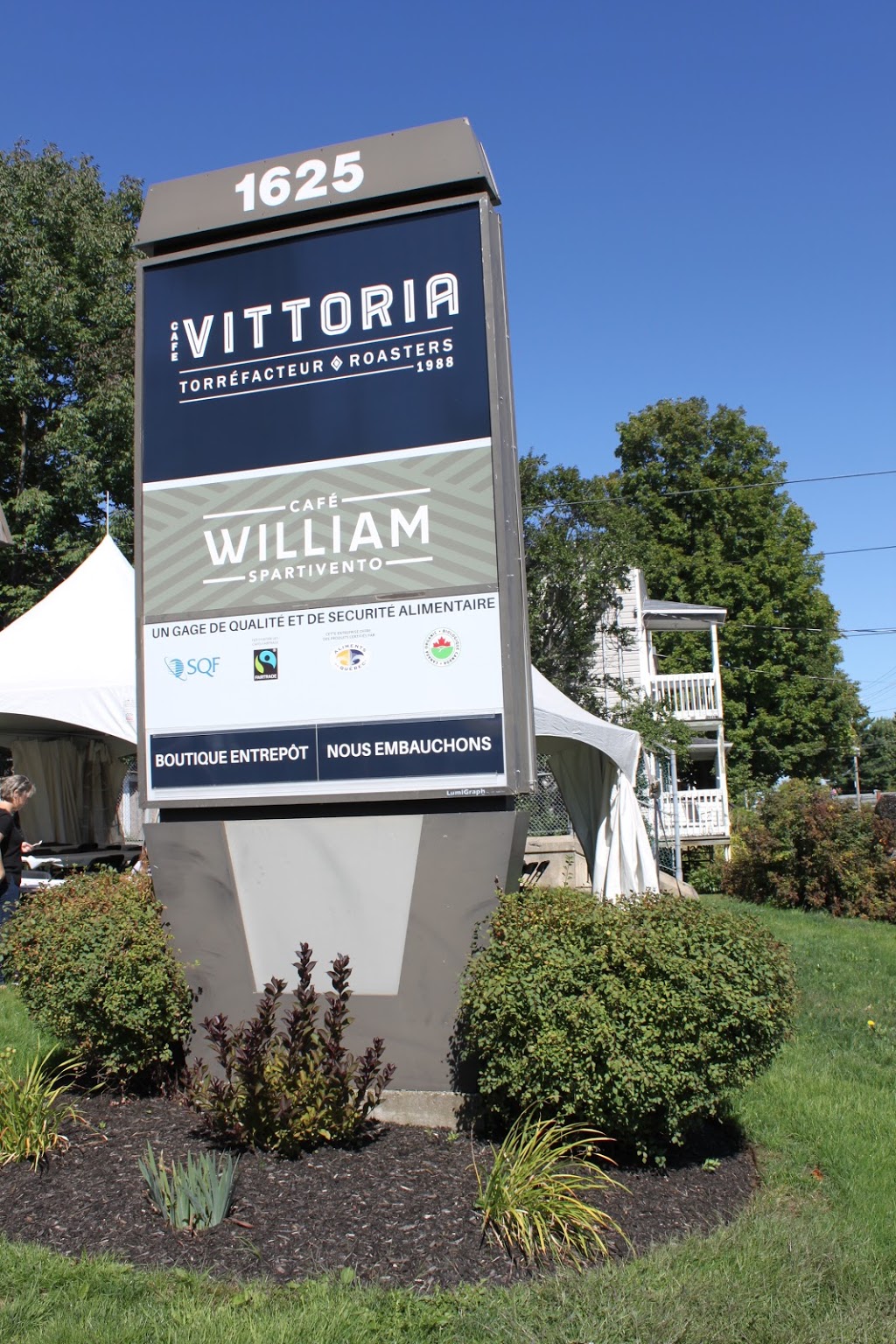 Café Vittoria - Bureaux & Usine | 1625 Rue Belvédère S, Sherbrooke, QC J1H 4E4, Canada | Phone: (819) 564-8226