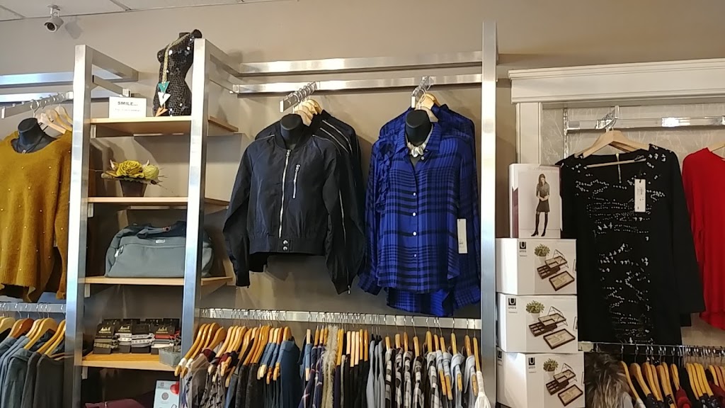 Xclusive Elements | 7 Front St, St. Jacobs, ON N0B 2N0, Canada | Phone: (519) 664-0771