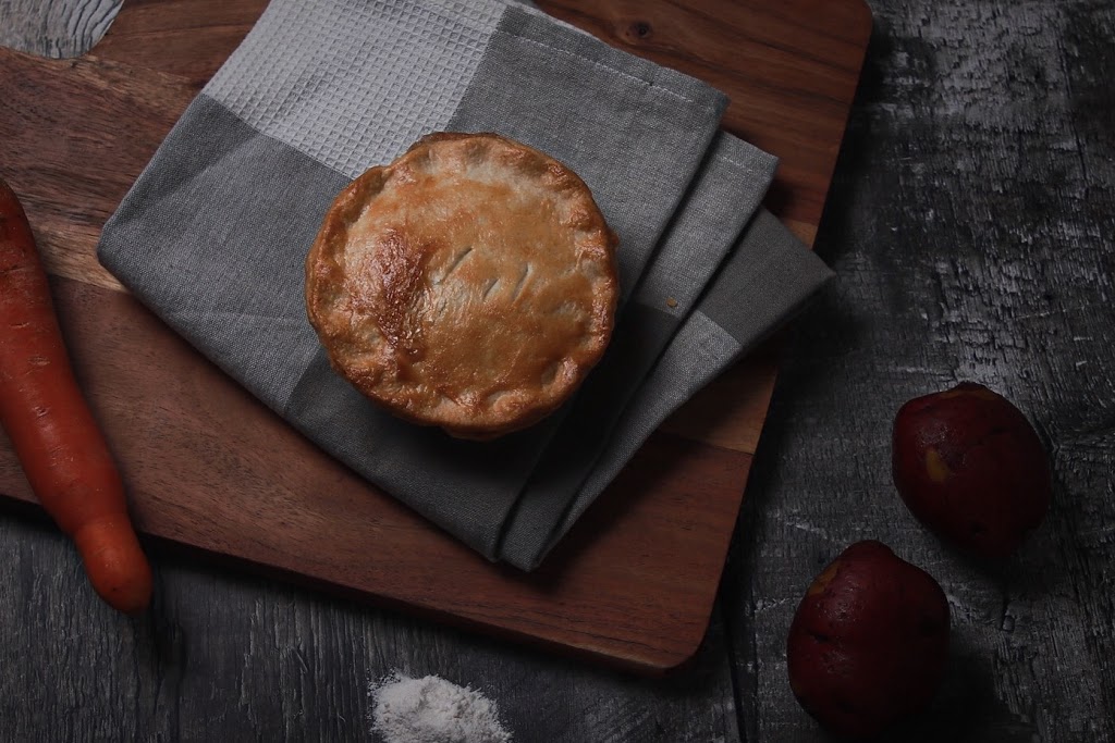 That Pie Place | 4155 Fairview St, Burlington, ON L7L 2A4, Canada | Phone: (905) 827-3373