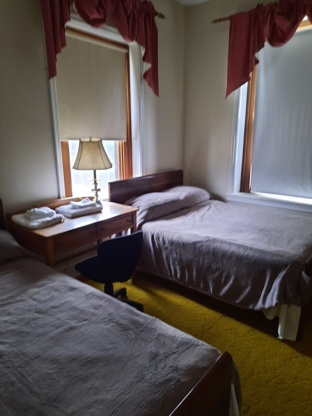 Leland Hotel | 111 Sherbrooke St, Wolseley, SK S0G 5H0, Canada | Phone: (306) 698-2000