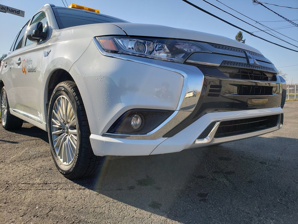 Carrosserie MPM inc. | 6050 Ch. de la Savane, Saint-Hubert, QC J3Y 8Y9, Canada | Phone: (450) 468-9444
