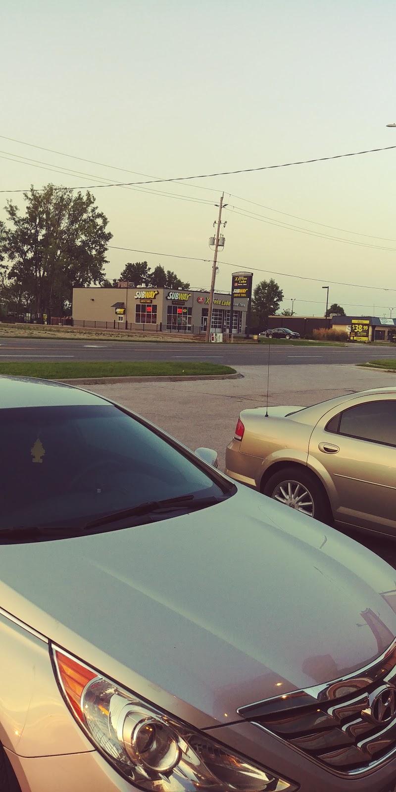 Palace Inn Motel | 1665 London Line, Sarnia, ON N7W 1B1, Canada | Phone: (519) 542-7716