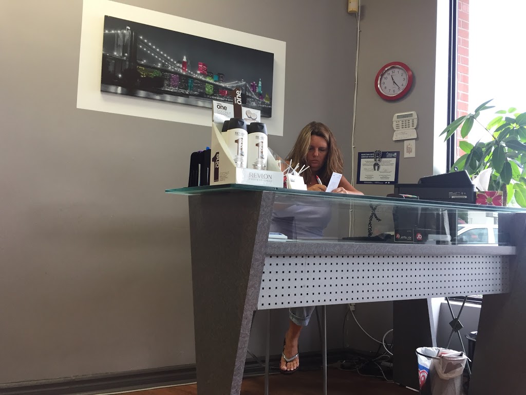 Euro-Image Hair Studio | 2895 Bank St, Gloucester, ON K1T 1N2, Canada | Phone: (613) 733-3269