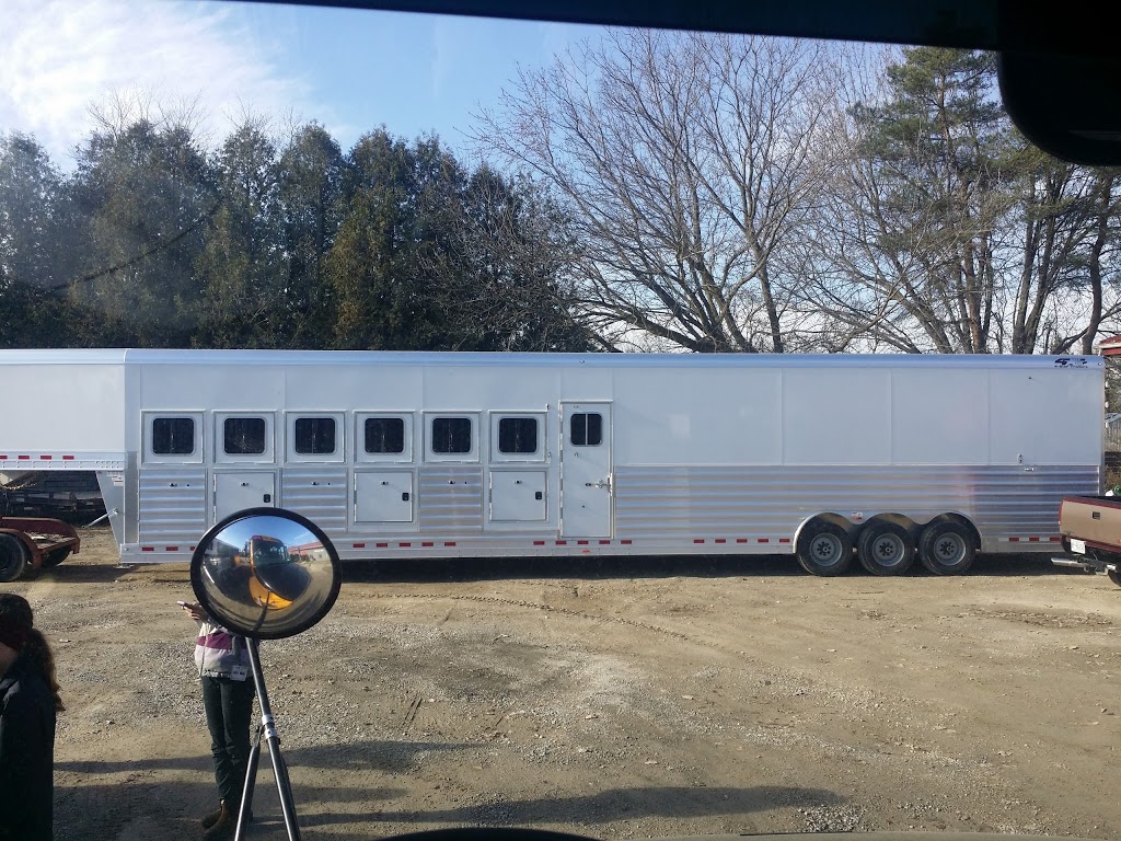 Granton Trailers Ltd | 4764 Dundas St, Thorndale, ON N0M 2P0, Canada | Phone: (519) 268-2050