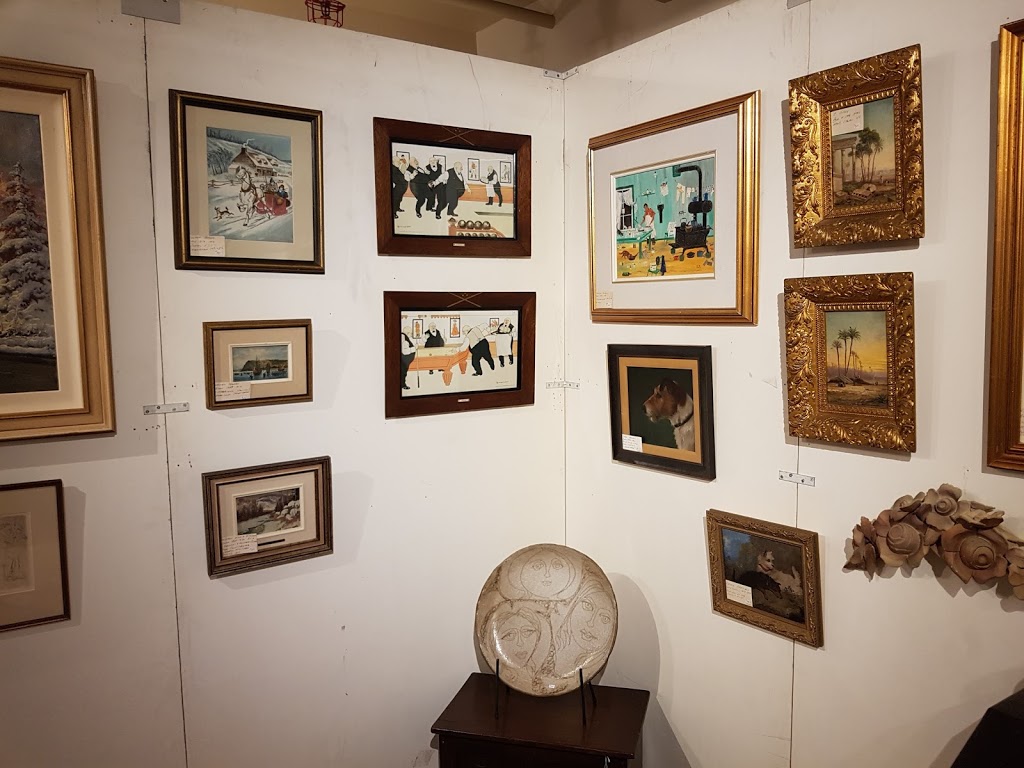 Brian Davies Eastern Townships Antiques | 14 Chemin St Paul, Knowlton, QC J0E 1V0, Canada | Phone: (450) 521-6842