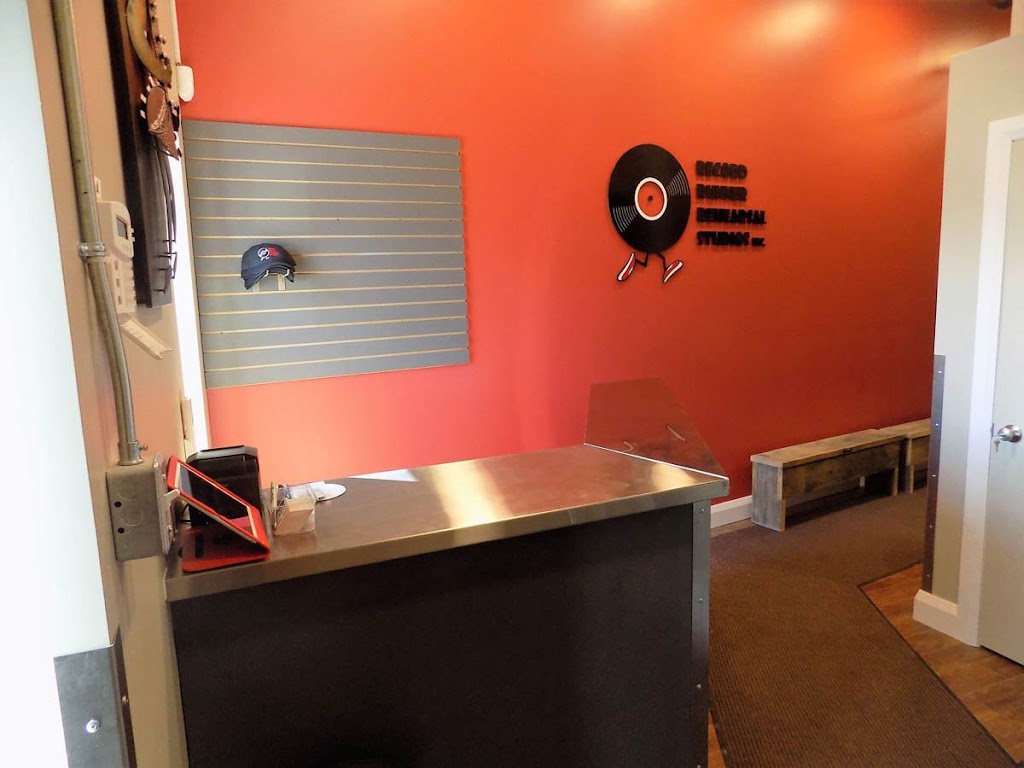 Record Runner Rehearsal Studios Inc. | 159 Colonnade Rd S unit 6, Nepean, ON K2E 7J4, Canada | Phone: (613) 723-7777