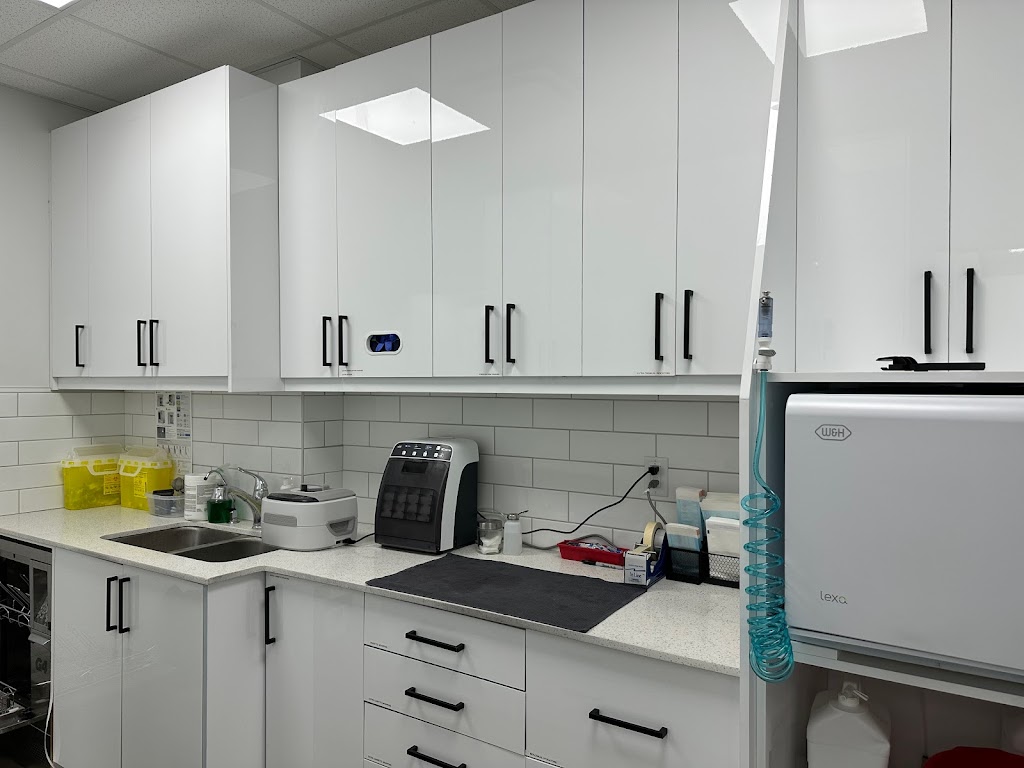 Wetaskiwin Smiles | 3600 56 St unit 101, Wetaskiwin, AB T9A 3T5, Canada | Phone: (780) 396-4040