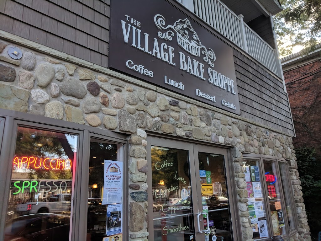 Apple Granny | 433 Center St, Lewiston, NY 14092, USA | Phone: (716) 754-2028