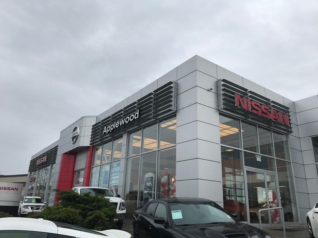 Applewood Nissan Richmond | 13220 Smallwood Pl, Richmond, BC V6V 1W8, Canada | Phone: (604) 273-1661
