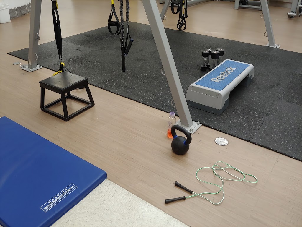 Jerry McCaw Family Centre YMCA | 1015 Finch Dr, Sarnia, ON N7S 6G5, Canada | Phone: (519) 336-9622