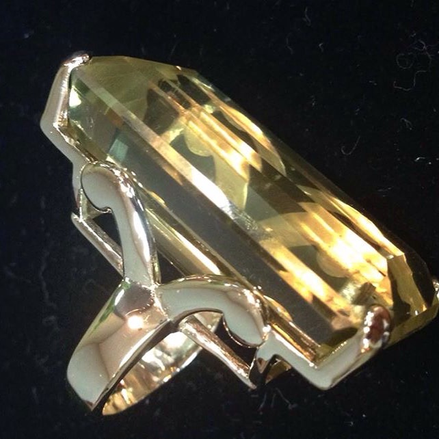 Jewellery Museum | Inside of Studio Charm, 621-B The Queensway, Etobicoke, ON M8Y 1K4, Canada | Phone: (416) 830-8488